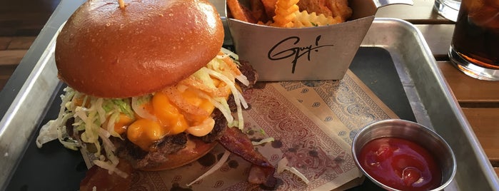 Guy Fieri's Vegas Kitchen & Bar is one of Diners, Drive-Ins & Dives 4.