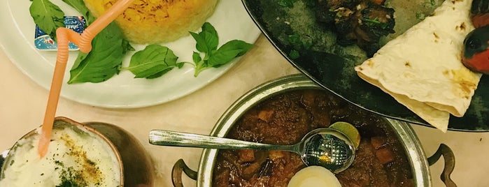 Shekamolmolouk is one of رستورانهای رشت و حومه.
