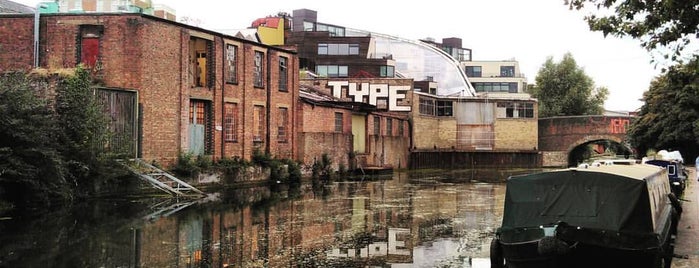 Regent's Canal is one of Euro daze baby.