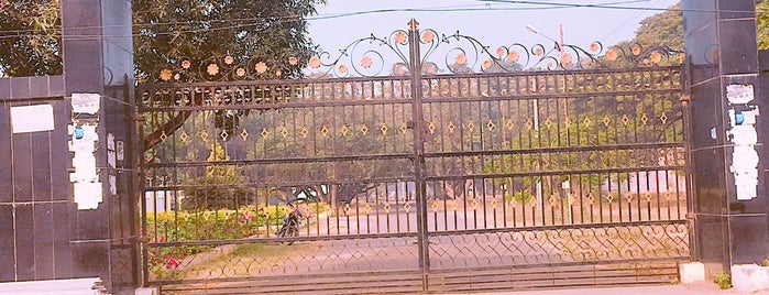Jawaharlal Nehru Technological University, Kakinada is one of ETC.