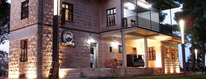 Batalhöyük Cafe is one of สถานที่ที่ Ilker ถูกใจ.