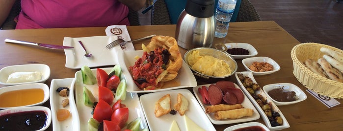 Gümüşhan Restaurant & Cafe is one of Yemek.