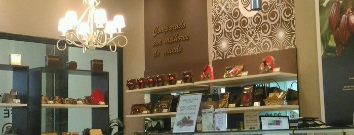 Amor & Chocolate is one of Tempat yang Disukai Michele.