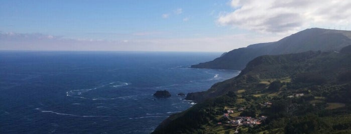 Mirador Dos Carris is one of Rincones de Galicia.