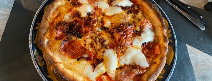 Pizzeria Il Barba is one of Tempat yang Disukai 🍒Lü🍒.