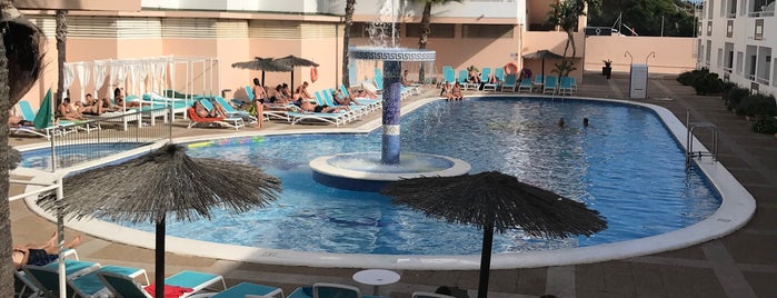 Hotel Tropical Garden is one of Tempat yang Disukai 🍒Lü🍒.