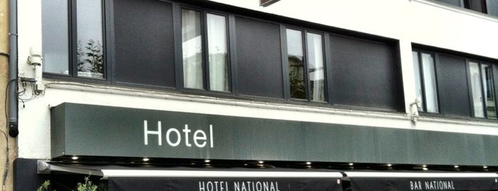 Hotel National is one of Lieux qui ont plu à Ale.