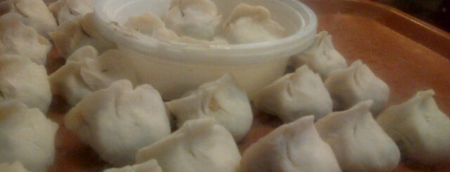 Tianjin handmade dumplings is one of Locais salvos de Kimmie.