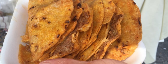 Los Tacos de Canasta de la Nva Sta Ma is one of Posti che sono piaciuti a Citlalli.
