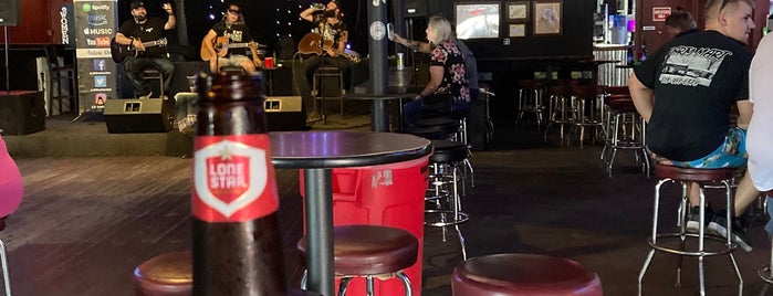 Thirsty Armadillo is one of Southern Music Scene Venues - DFW.