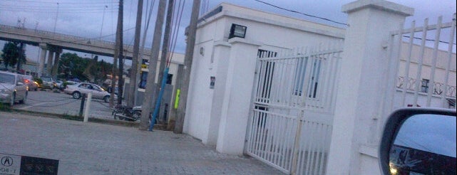 Access Bank is one of نيجيريا.