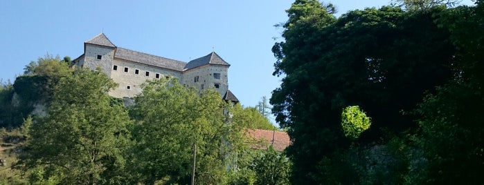 Grad Kostel is one of Slovenski Gradovi.