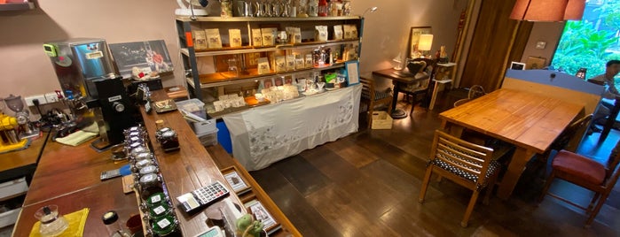 慢動作咖啡館 is one of Cafe, coffee, and coffeine.