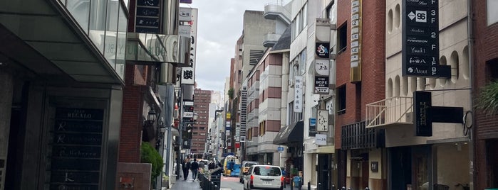 北新地 本通り is one of Osaka.