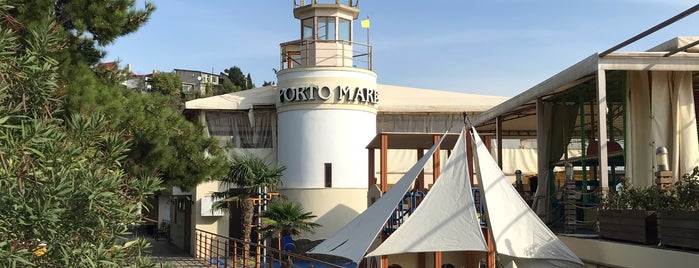 Porto Mare Beach Cafe is one of Не Мск.