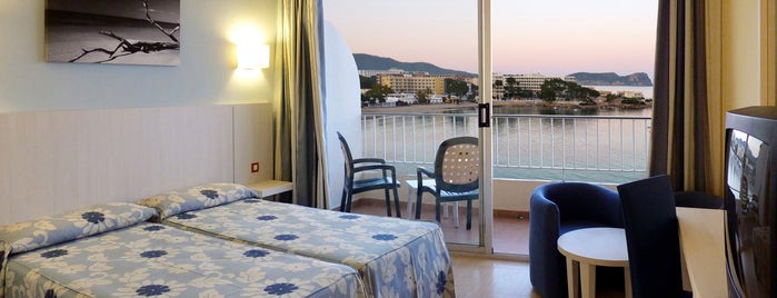 Hotel Marina Panorama is one of Ibiza♥.