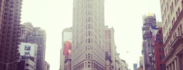 Flatiron Building is one of NY散歩リスト.