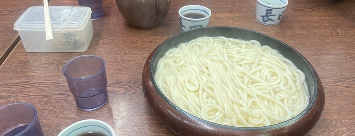長田うどん is one of めざせ全店制覇～さぬきうどん生活～　Category:Ramen or Noodle House.