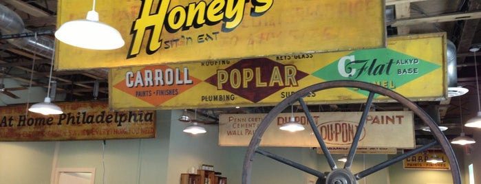 Honey's Sit 'n Eat is one of Philly Local Badge-Level up.