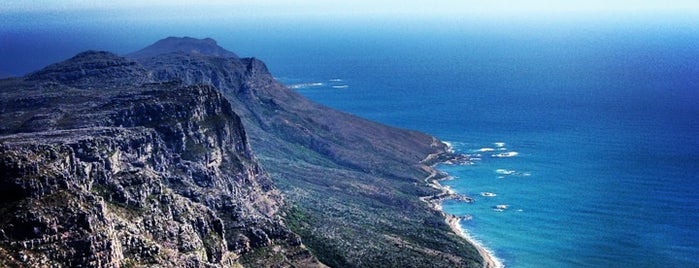Top of Table Mountain is one of Lugares en el Mundo!!!!.
