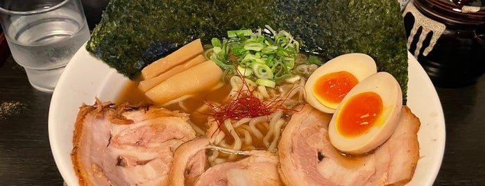 らぁめん 一番星 is one of お気に入りラーメン.