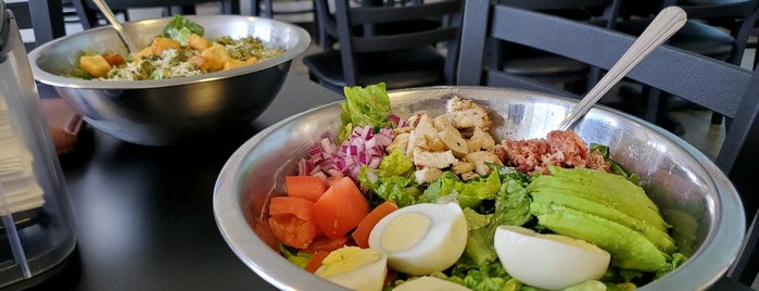 2N1 Salad Bar & Grill is one of New Place.