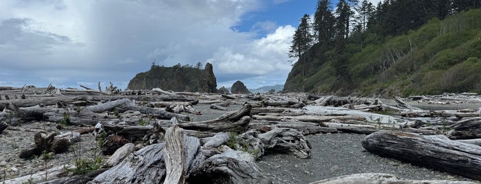 Ruby Beach is one of Places to go.