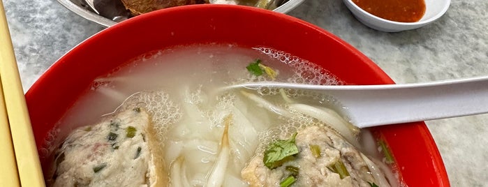 利华市镇牛腩粉 Kedai Makanan dan Minuman Desa Rishah is one of Ipoh Foods.