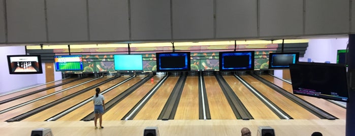 Bowling Alley @ Tropicana is one of Sports.