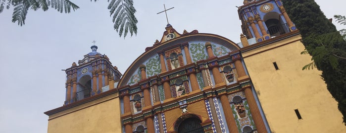 Santa Ana Zegache is one of Locais curtidos por Liliana.
