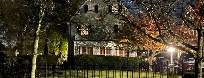 The Amityville Horror House is one of To Do List of NYC.