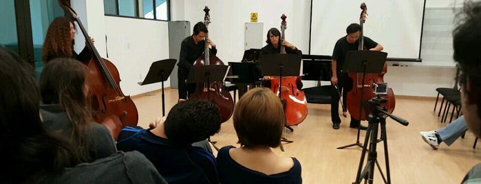 Conservatorio de Música de Celaya is one of Tempat yang Disukai Ale.