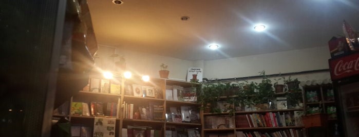 Omjore Kitap&Cafe is one of Kitap Café'ler.