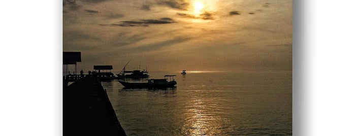 Derawan Fisheries is one of Lieux qui ont plu à RizaL.