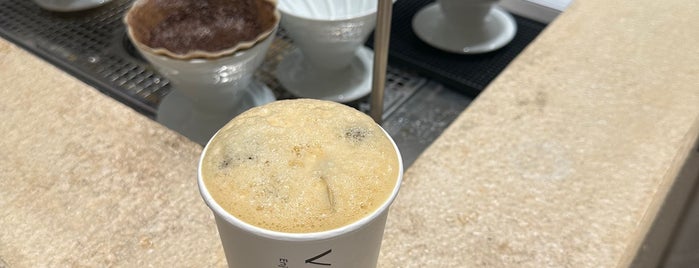 Volume Coffee Roasters is one of قهوة مزاج ☕️.