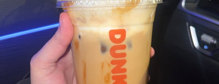 Dunkin' Donuts is one of Ahmad🌵 님이 좋아한 장소.