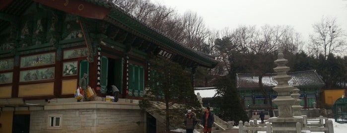 봉국사 (奉國寺) is one of Seoul Sights.
