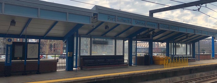 Port Authority Station Square Station is one of Allegheny County Port Authority.