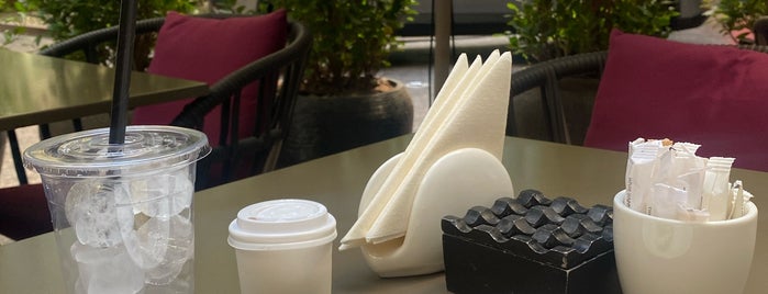 Cafe Cake is one of Dubai.