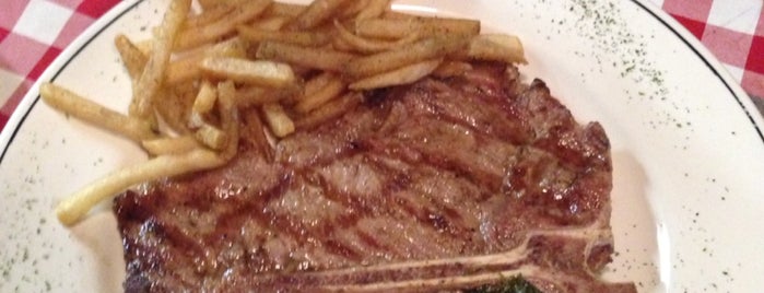 Kababi Steak & Pasta is one of Tempat yang Disukai Gislenne.