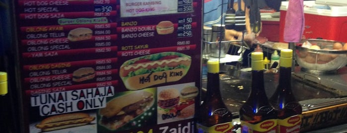 Zaidi Oblong Burger is one of Orte, die Andus gefallen.