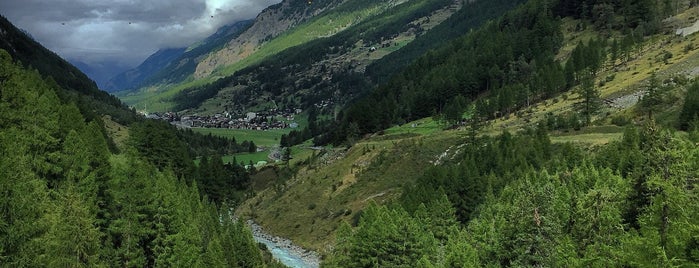 Zermatt is one of Tempat yang Disukai G.