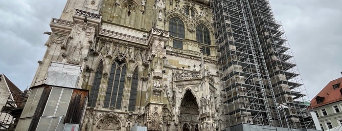 Dom St. Peter is one of Bavaria - Tourist Attractions.