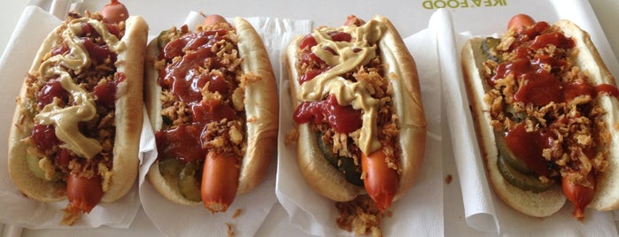 IKEA HotDog is one of Károlyさんのお気に入りスポット.