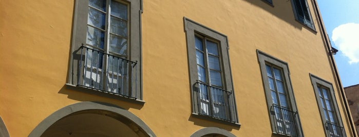 Palazzo Graziani is one of สถานที่ที่ George ถูกใจ.