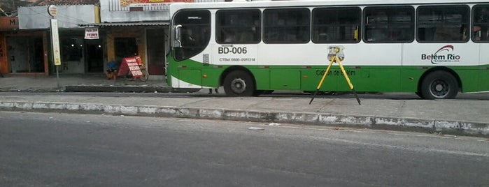 Parada de Ônibus is one of Estudo.