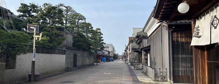 東岩瀬の街並み is one of 北陸.