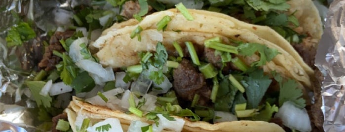 Tacos "El Chilango" is one of DC/Mid-Atlantic to-do.