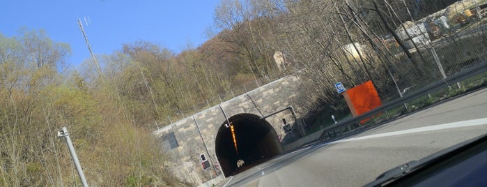 Drachenlochbrücke is one of Petraさんのお気に入りスポット.