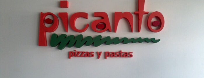 Picanto Empanadas is one of สถานที่ที่ Hernan ถูกใจ.